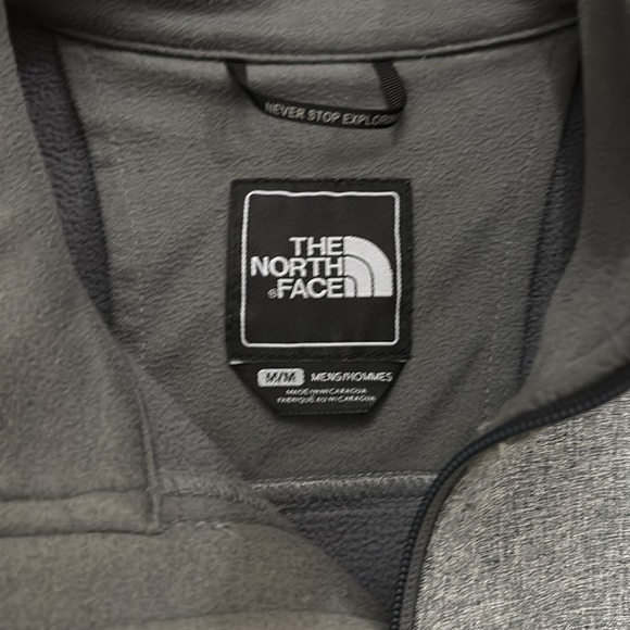 The Northface Apex Barrier Soft Shell Men’s jacket - Heather Grey - Picture 2 of 7